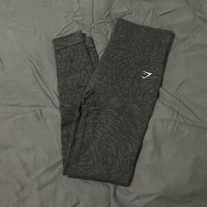 Gymshark black patterned seamless leggings with booty scrunch